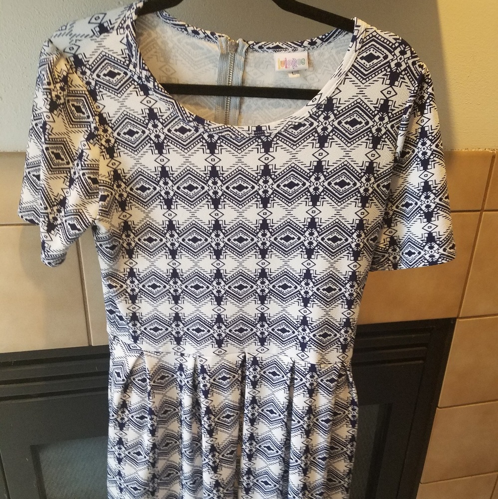 Lularoe Amelia dress